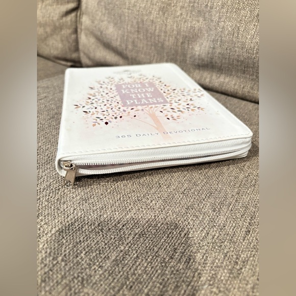 Morning & Evening Leather-like Devotional Book - Picture 3 of 5